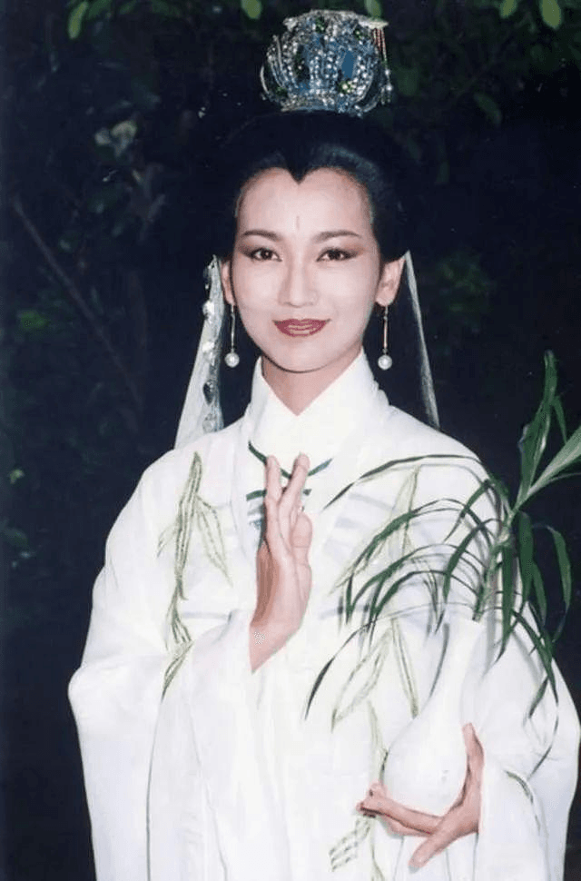 新白娘子传奇：31年前的黄梅戏创新，成就一代经典
