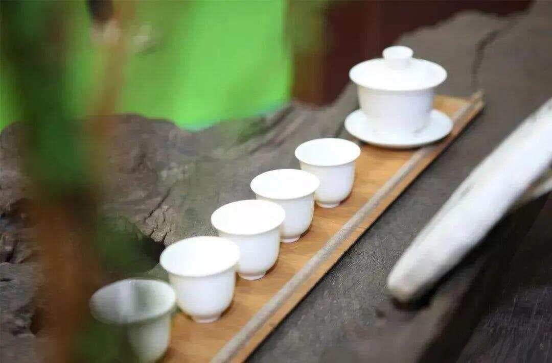 工作之余，别忘了享受生活