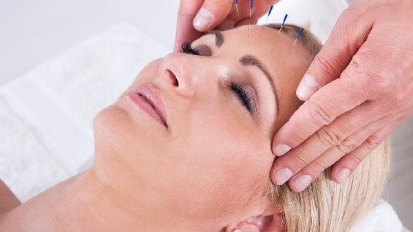 耳朵按摩：简单易行的保健方法，四大功效助力身心健康