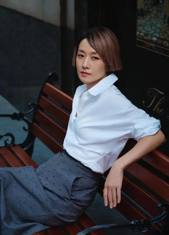 马伊琍：用坚韧精神克服演艺挑战，凭《我的阿勒泰》再创事业新高