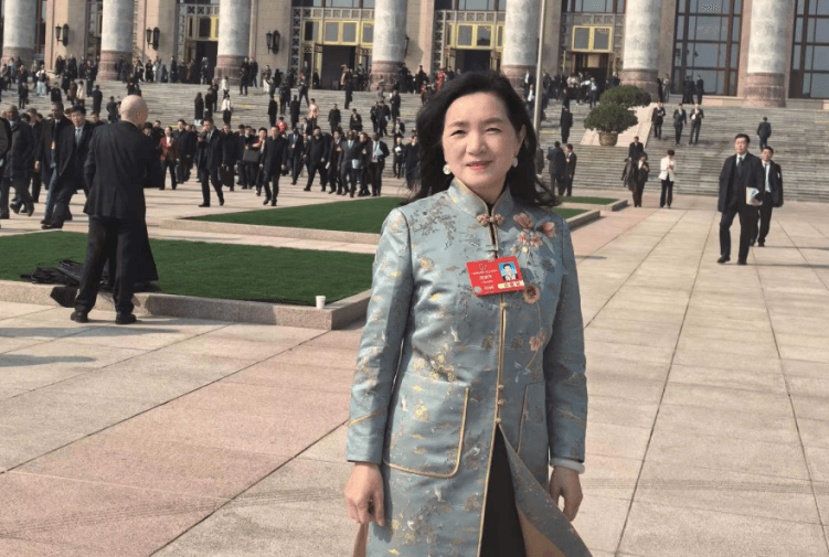 全国人大代表姚建萍：推动中国刺绣申遗，让“国绣”走向世界