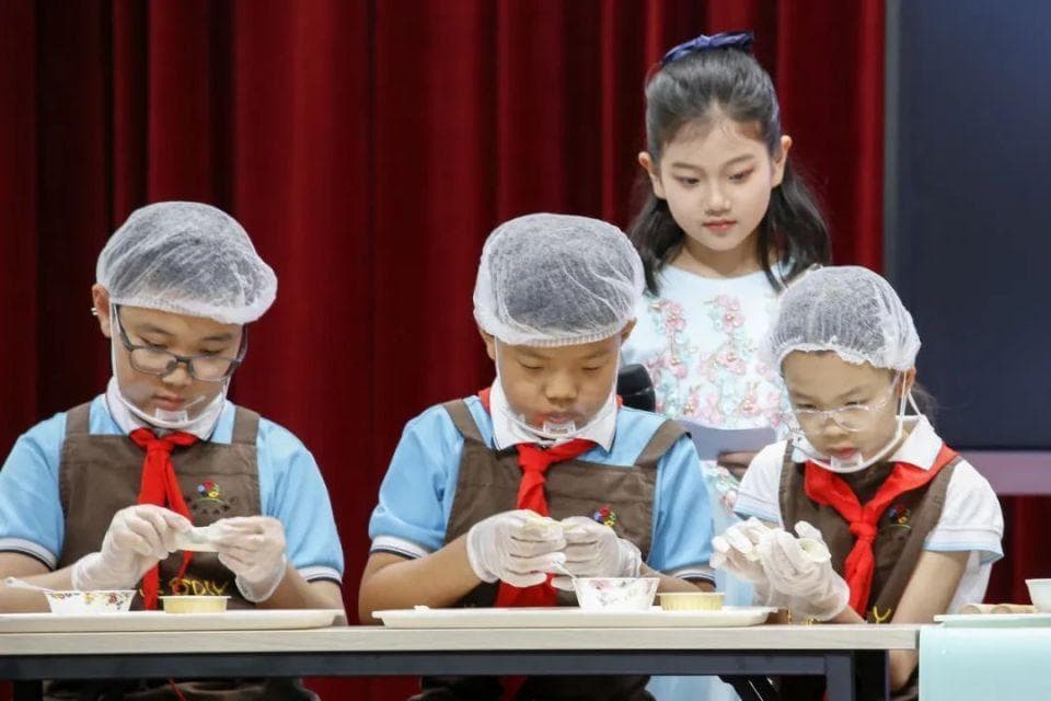 开辟实践基地、实施融合教学……北京中小学劳动教育不断上新