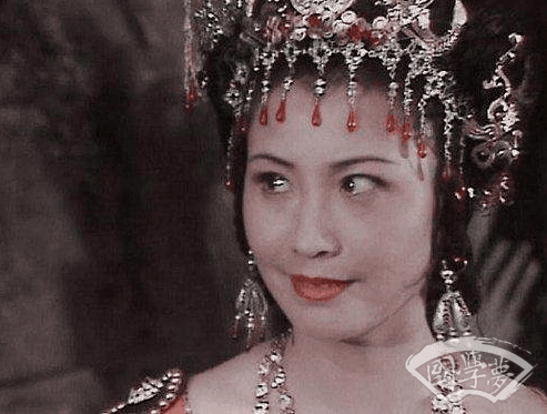 铁扇公主有什么背景？为什么牛魔王被收剿后她能千古流芳？