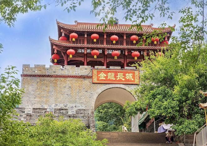 成都藏着一个1.6公里的长城，一应俱全，耗资220万，门票30值吗？