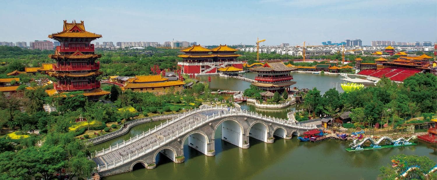 清明上河园：一朝步入画卷，一日梦回千年
