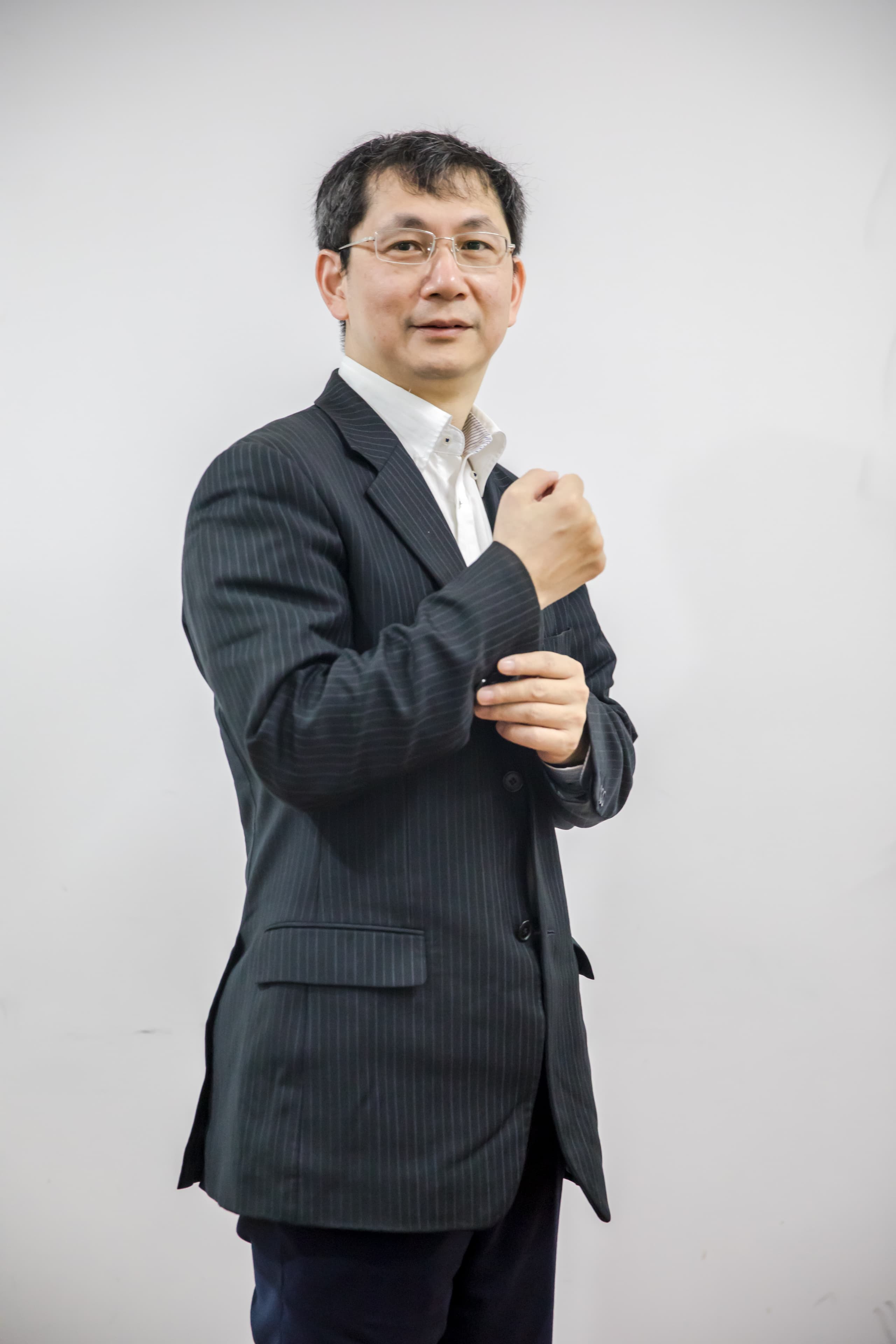 高铁航空是友非敌 春秋航空董事长王煜：“两网融合”打造统一开放的交通市场