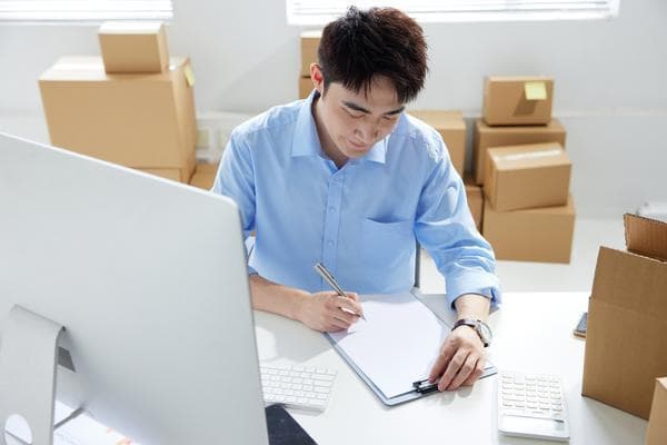 闲鱼网上交易如何发货：法律实务分析与风险防范
