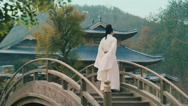 纪录片《李白》：勾勒大唐诗仙从少年天才到巨星落幕的传奇一生