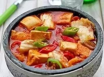 韩式辣酱豆腐汤制作：三步完成的家常美味