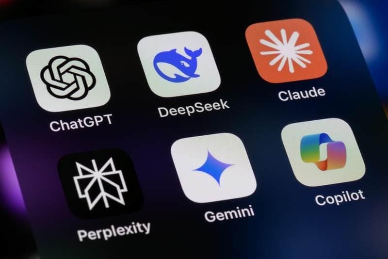 接入正当时，供应链人士：DeepSeek有给手机厂商更多定制化权限