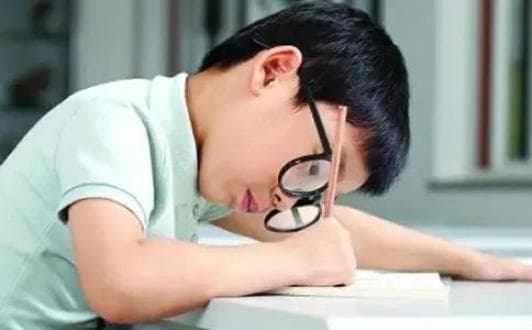 小眼睛，大“视”界——青少年视力健康科普知识