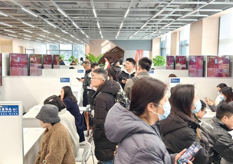 杭州新春首场人才招聘会吸引300多名年轻人 他们为什么来杭州？