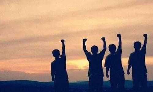 专硕与学硕的含金量哪个好？从教育目标到课程设置的全面解析