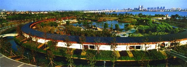蠡湖大桥公园：太湖畔的园林明珠