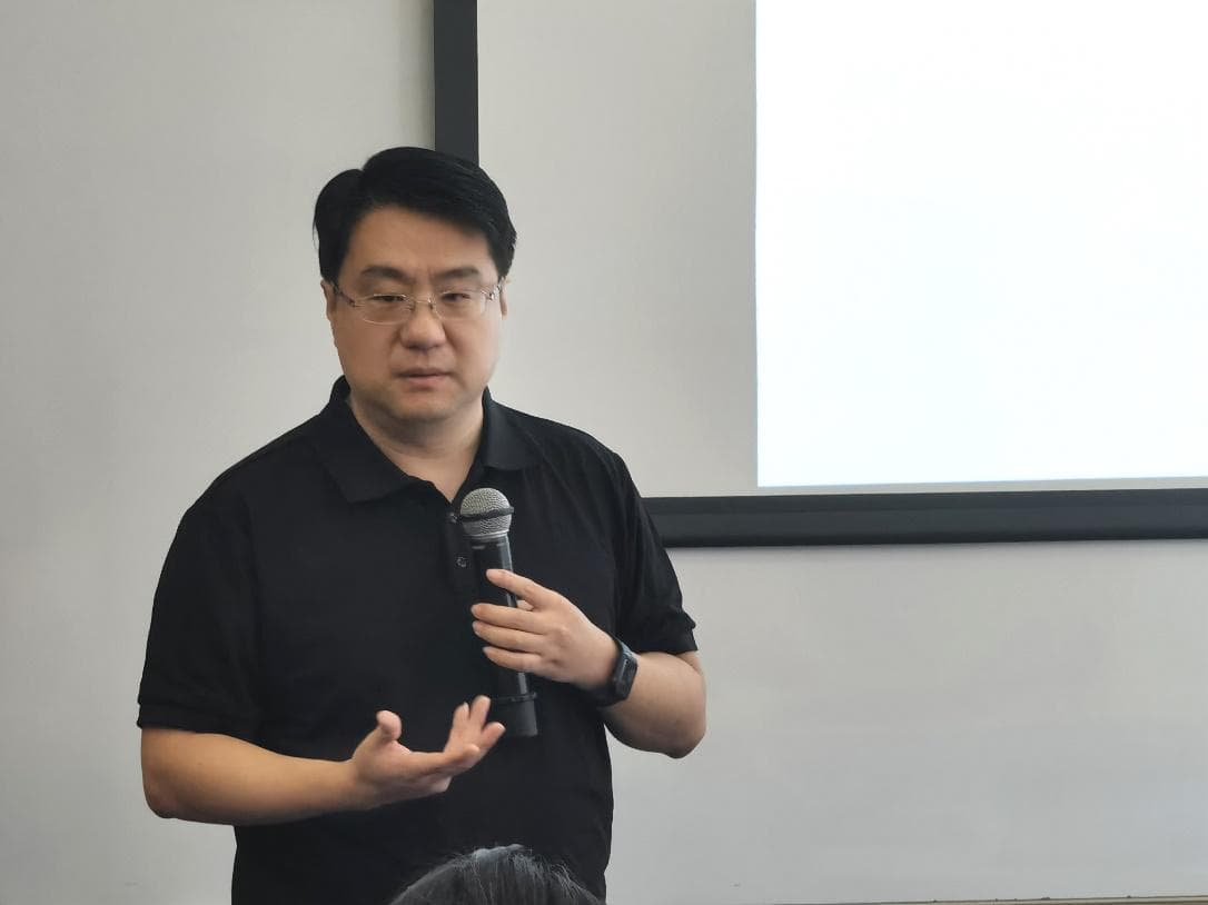 北大教授谈人口老龄化带来的影响和应对策略