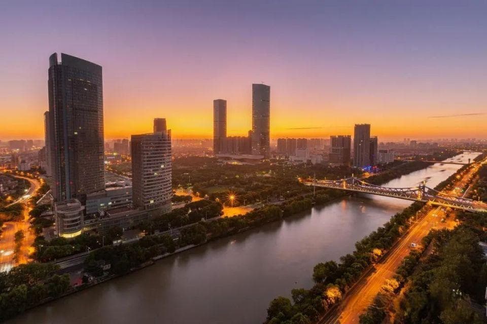 太湖属于苏州还是无锡？跨界湖泊太湖，探寻背后的历史与文化底蕴