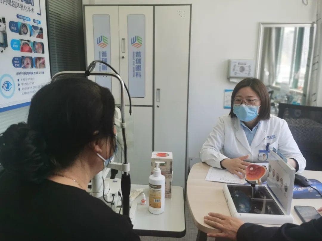 看不清是老花眼还是白内障？一文读懂症状区别