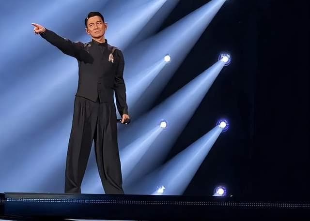 为什么说：刘德华在台北演唱《中国人》，堪称“联合利剑-2024C”