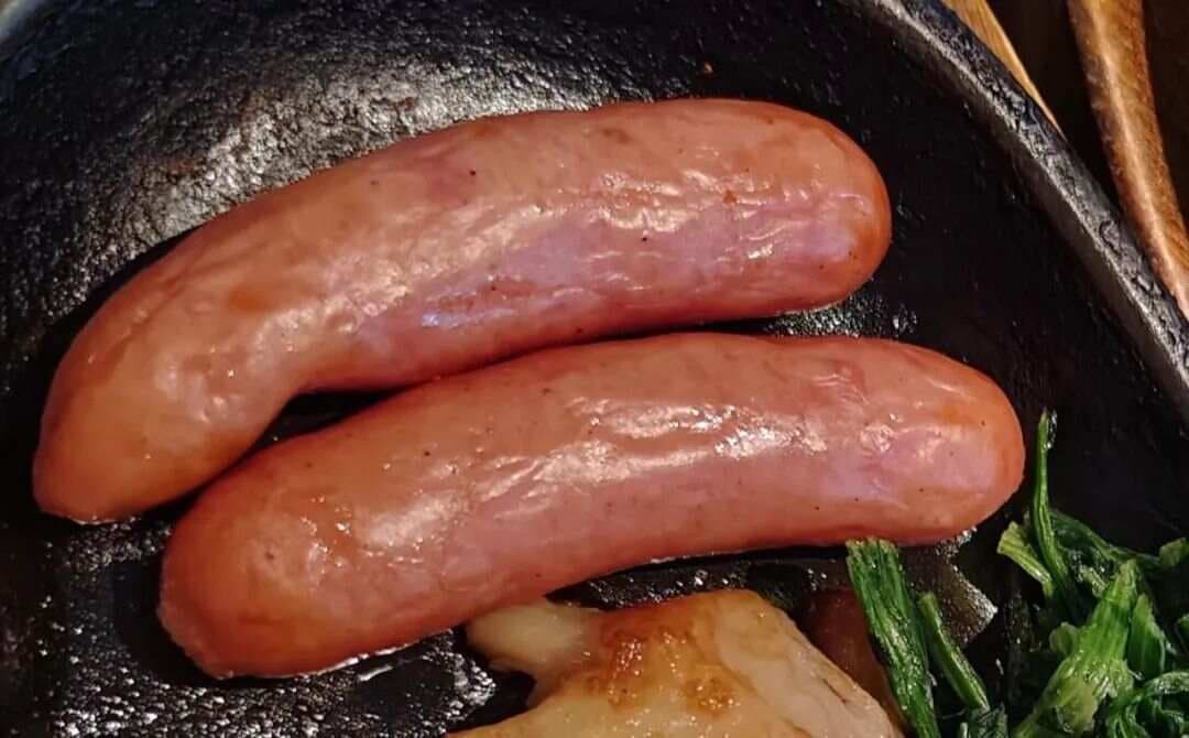 一口猪肉把他送进 ICU，全身爬满皮疹，最后竟是这个经典诊断
