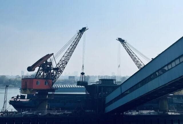 湘潭电厂迎燃煤接卸高峰 为电力迎峰度冬做准备，日均接卸燃煤量超1.1万吨