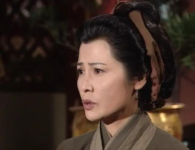 那些离世的香港甘草演员，也是我们逝去的青春
