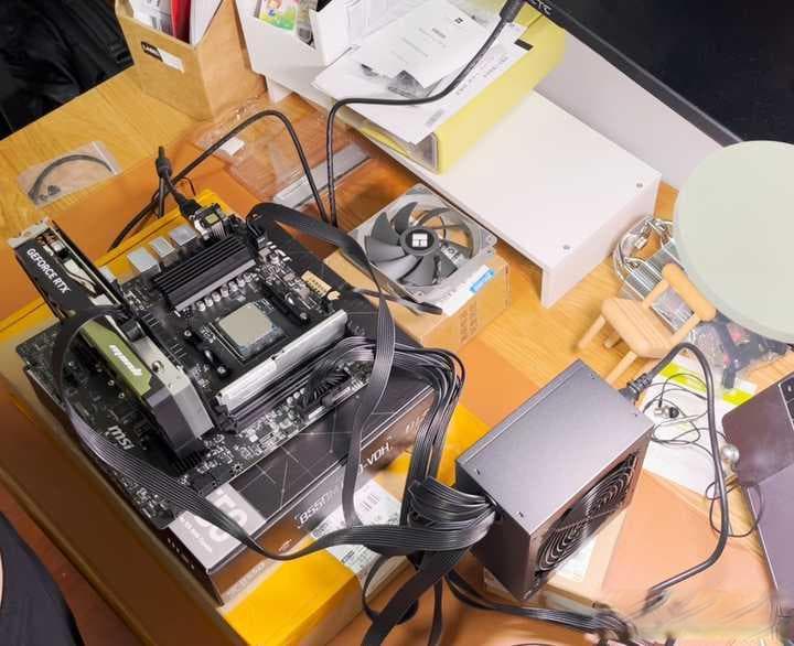 DIY游戏电脑装机全攻略：选配件与安装指南