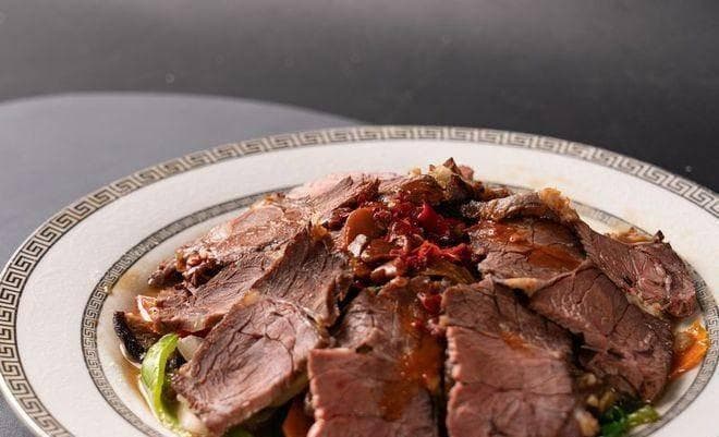 春节餐桌必备：内蒙古酱牛肉的健康秘密