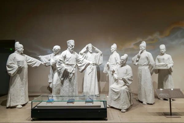 中国绘制世界地图之先例，《坤舆万国全图》背后的文化密码