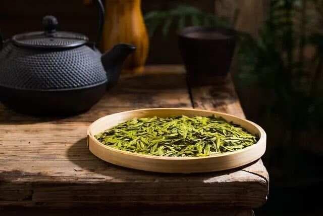 绿茶、红茶、黑茶等6大茶类，放多久就会过期？家庭怎么存茶更好