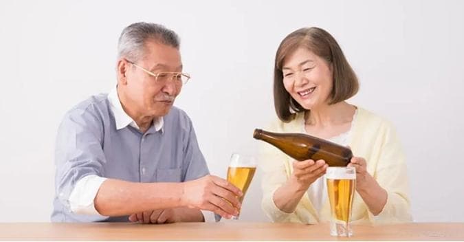 最新研究：适量饮酒与心血管疾病风险降低的关联性