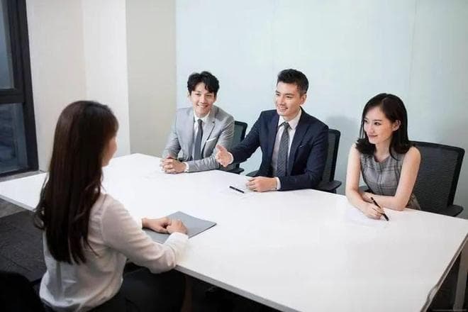 新手HR面试指南：从准备到反馈全流程详解