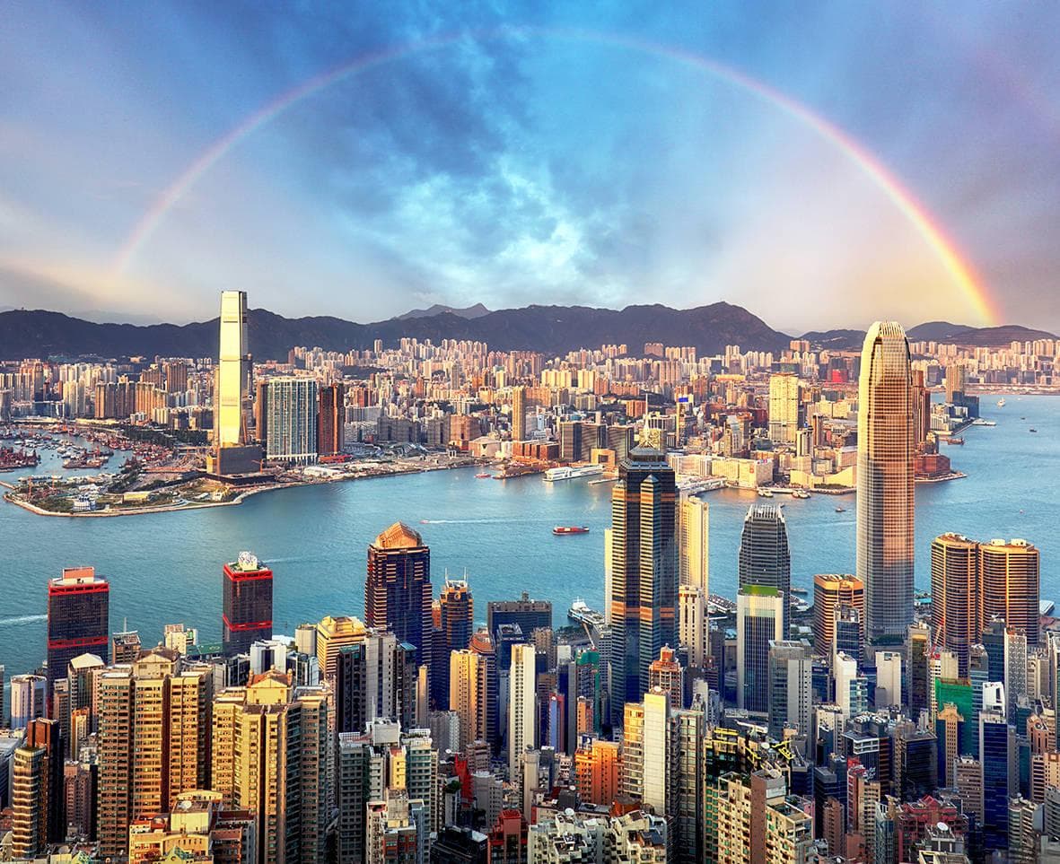 香港真实薪资水平是多少？2024年一半家庭月入3万+！这些行业工资最高