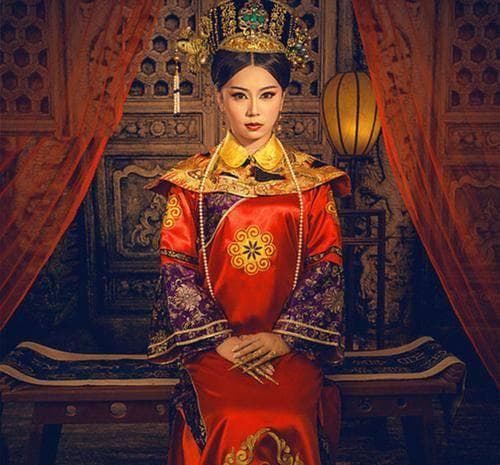 清代母后皇太后和圣母皇太后相比，谁的级别更高呢？谁说了算？