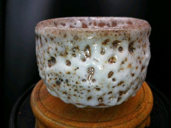 观志窑志野釉：十二种独特釉色的艺术魅力