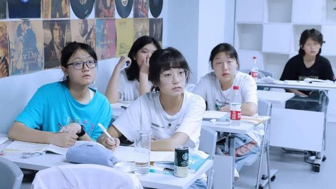 表导演艺考可以选什么专业？高就业率、小众专业选择，报考指南！