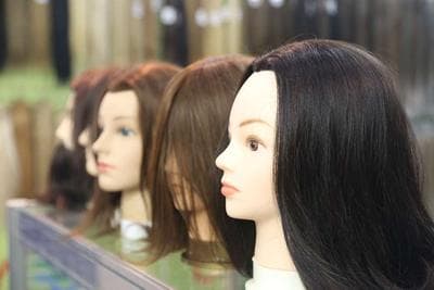 头皮结痂反复抠的危害有哪些 为什么不可以反复抠挠头皮
