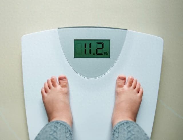 到底什么样的体重才叫胖？身高160cm的女性，体重多少比较合理？