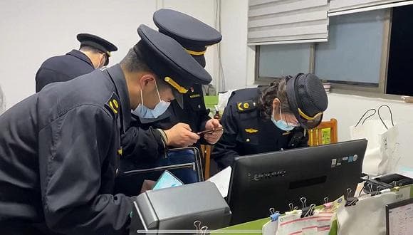 连夜调查！上海浦东市场监管部门：对香精大米问题绝不姑息