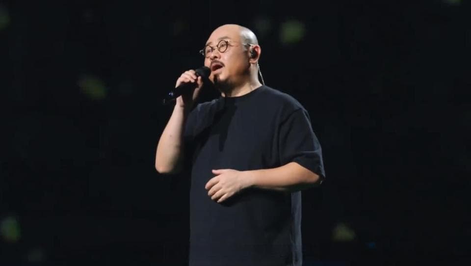 首场线上演唱会这一夜，53岁的刀郎再度封神！