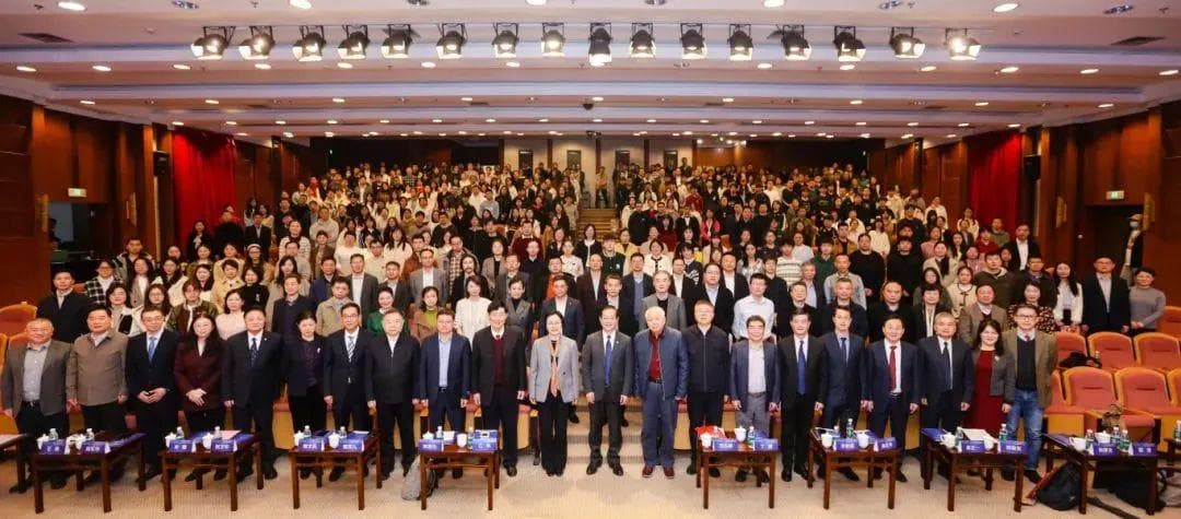 C9大学，揭牌成立新学院！
