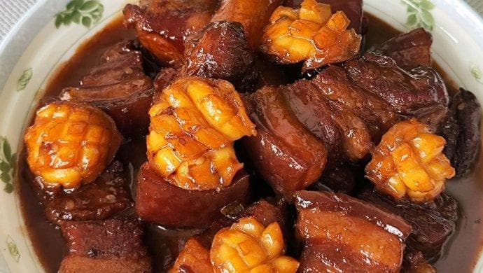 浓油赤酱的鲍鱼红烧肉