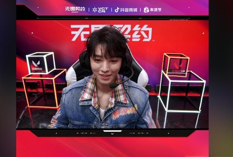 王俊凯玩《无畏契约》被"整活"，游戏社区上演暖心教学