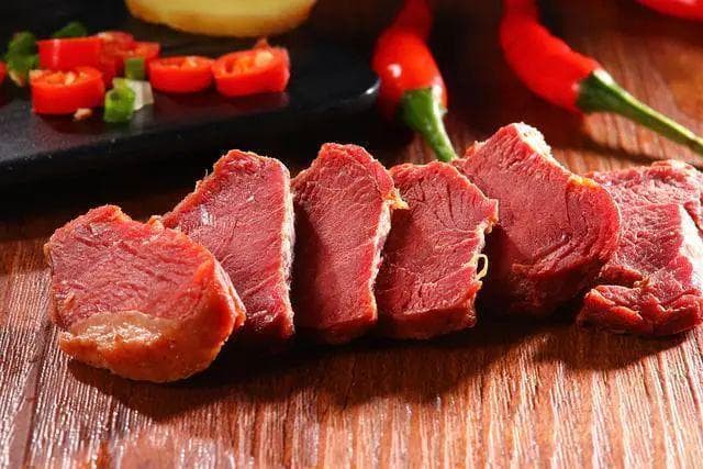 牛肉炒什么菜最好吃？蔬菜、水果还是海鲜？