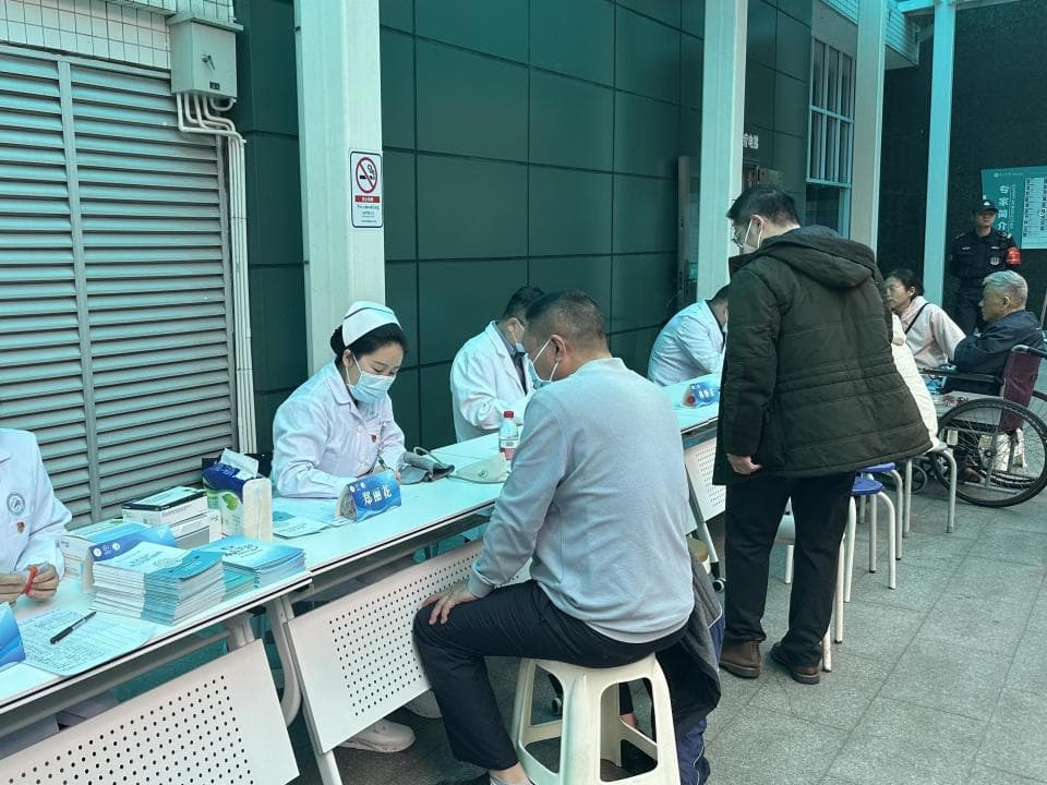 早筛早诊早治，别忽视肝脏的“沉默呼救”｜全国爱肝日