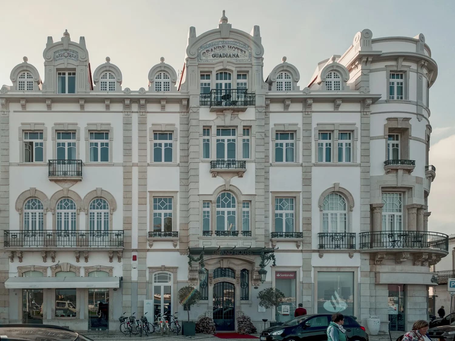 澳门赌场建筑：中西合璧的建筑奇迹