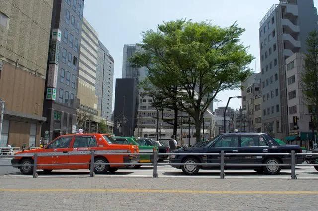 日本出租车使用全攻略：从预约到支付，还有实用APP推荐