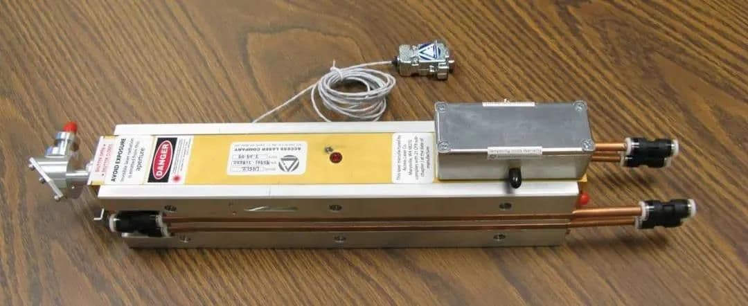 CO2激光器科研应用之二维材料光学特性研究