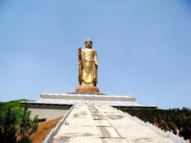 中国最大佛像排行榜前十名：中原大佛排第一名，高208米
