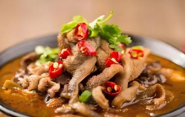 羊杂碎：一道西北特色美食的制作指南
