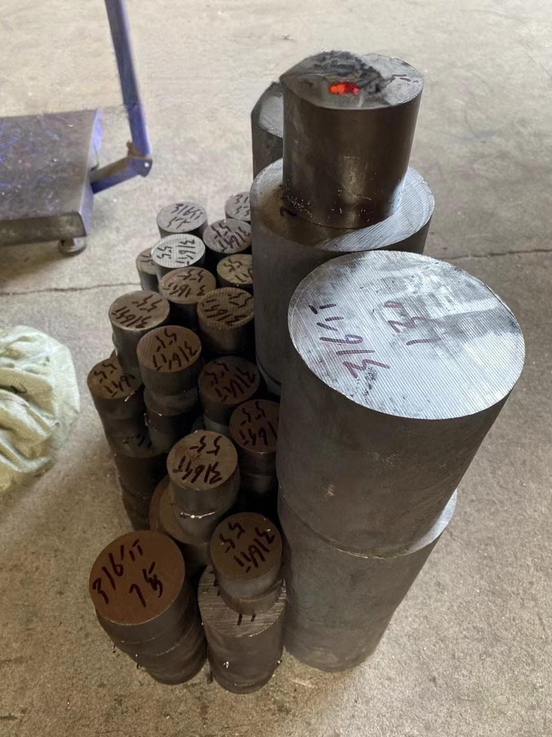Ti-3Al-2.5V钛合金的线膨胀系数：深入分析与应用